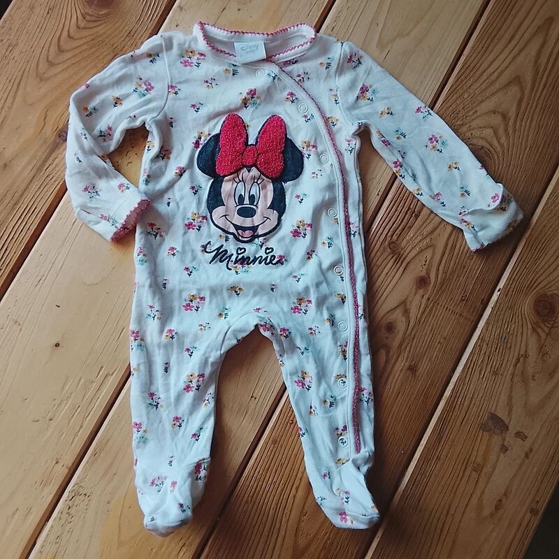 Overal Minnie